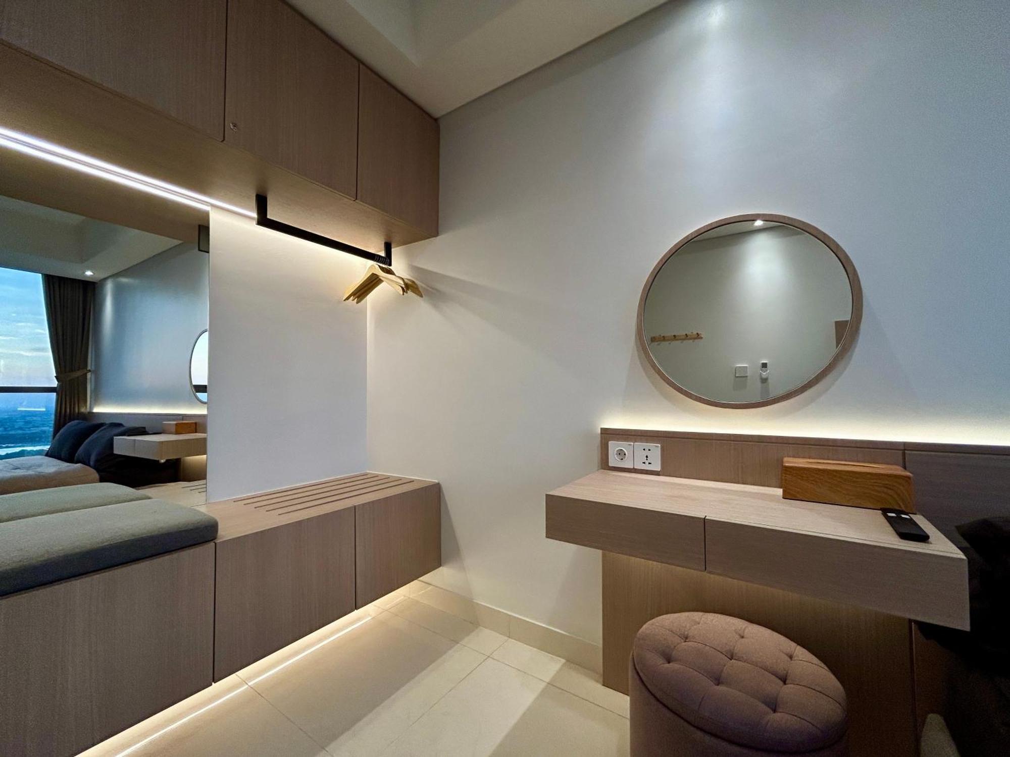 Gold Coast Pik Japandi Sunset Modern Living By With E *