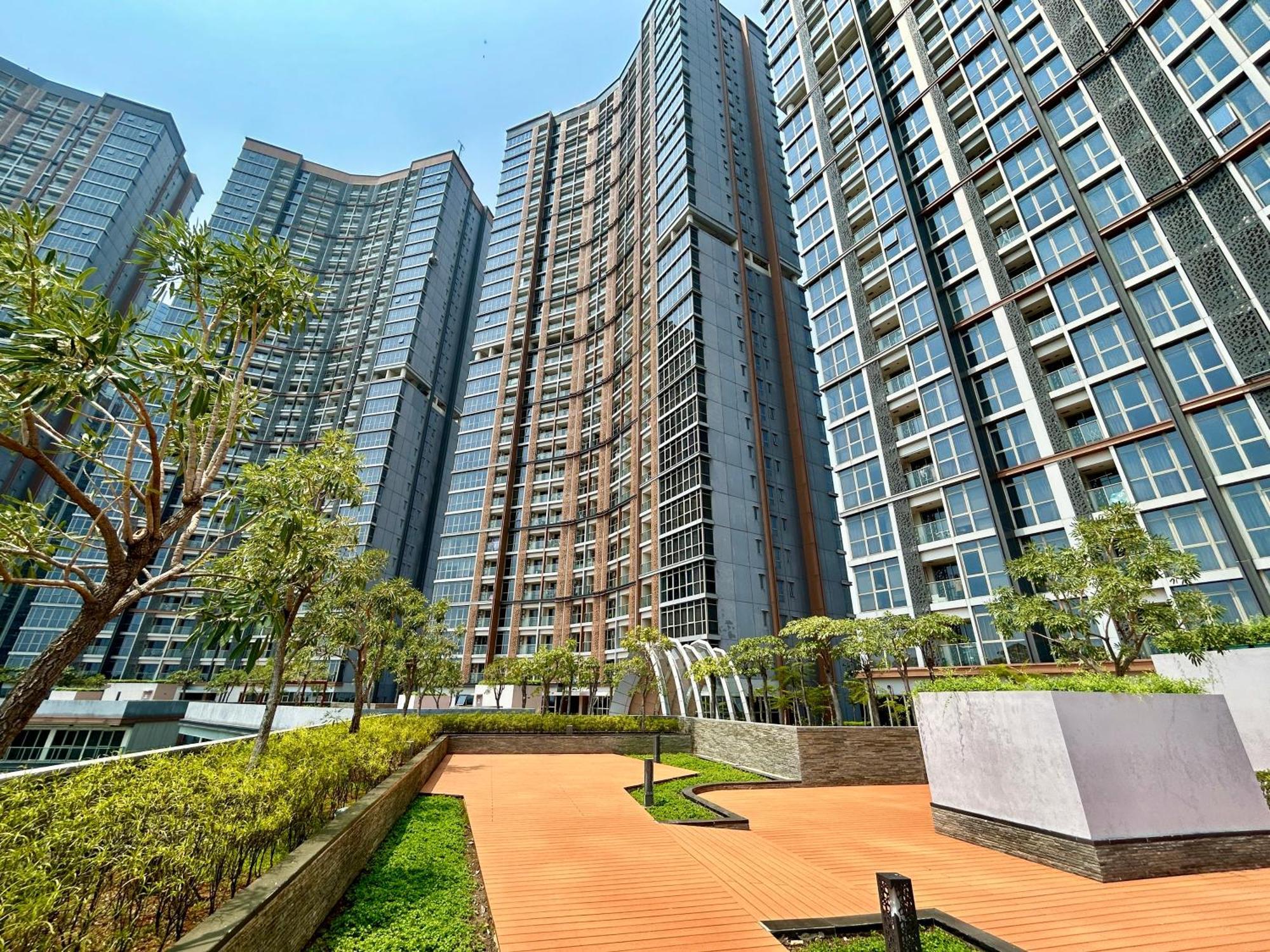 Apartemen Gold Coast Pik Japandi Sunset Modern Living By With E Jakarta