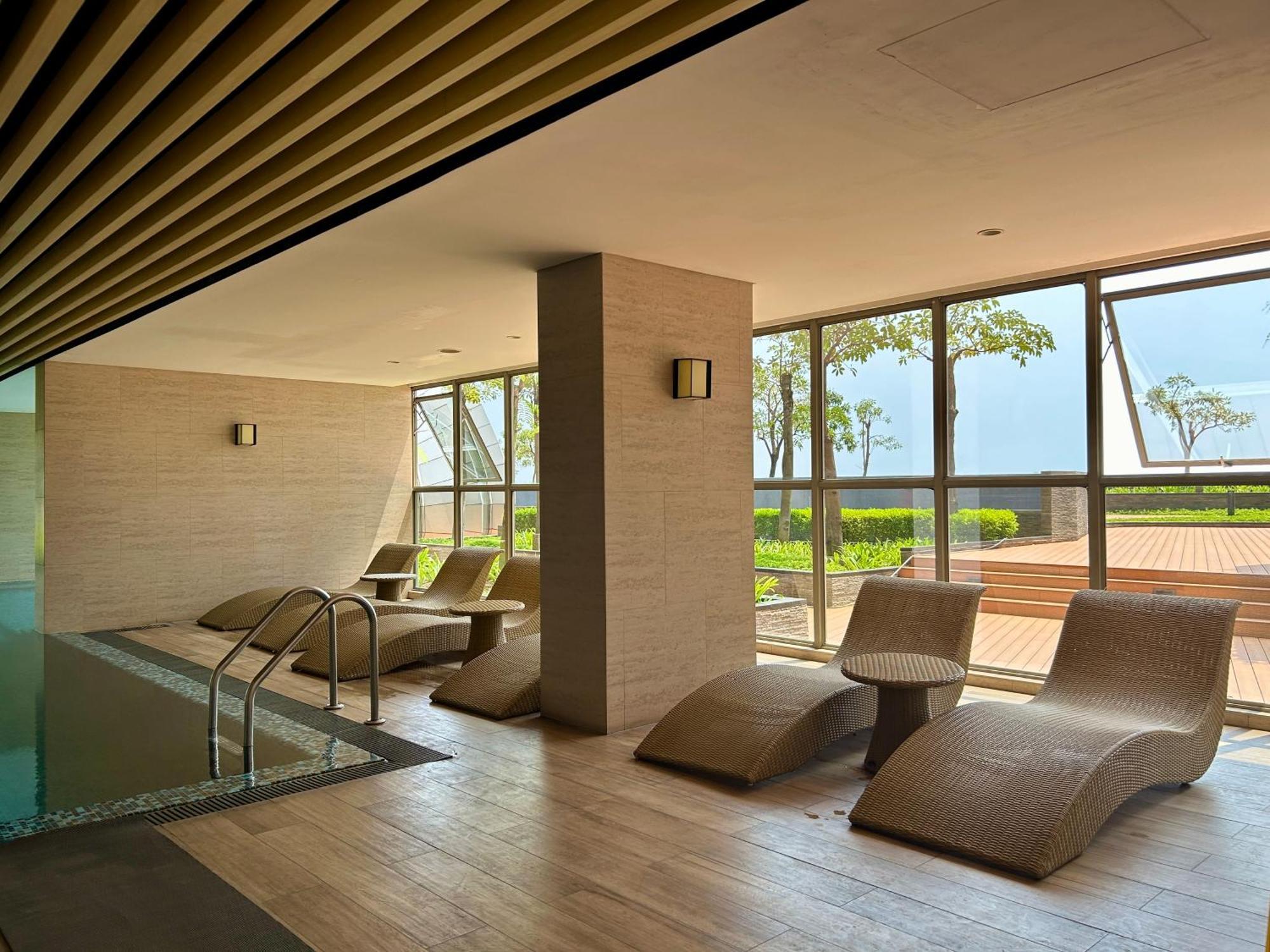 Gold Coast Pik Japandi Sunset Modern Living By With E *