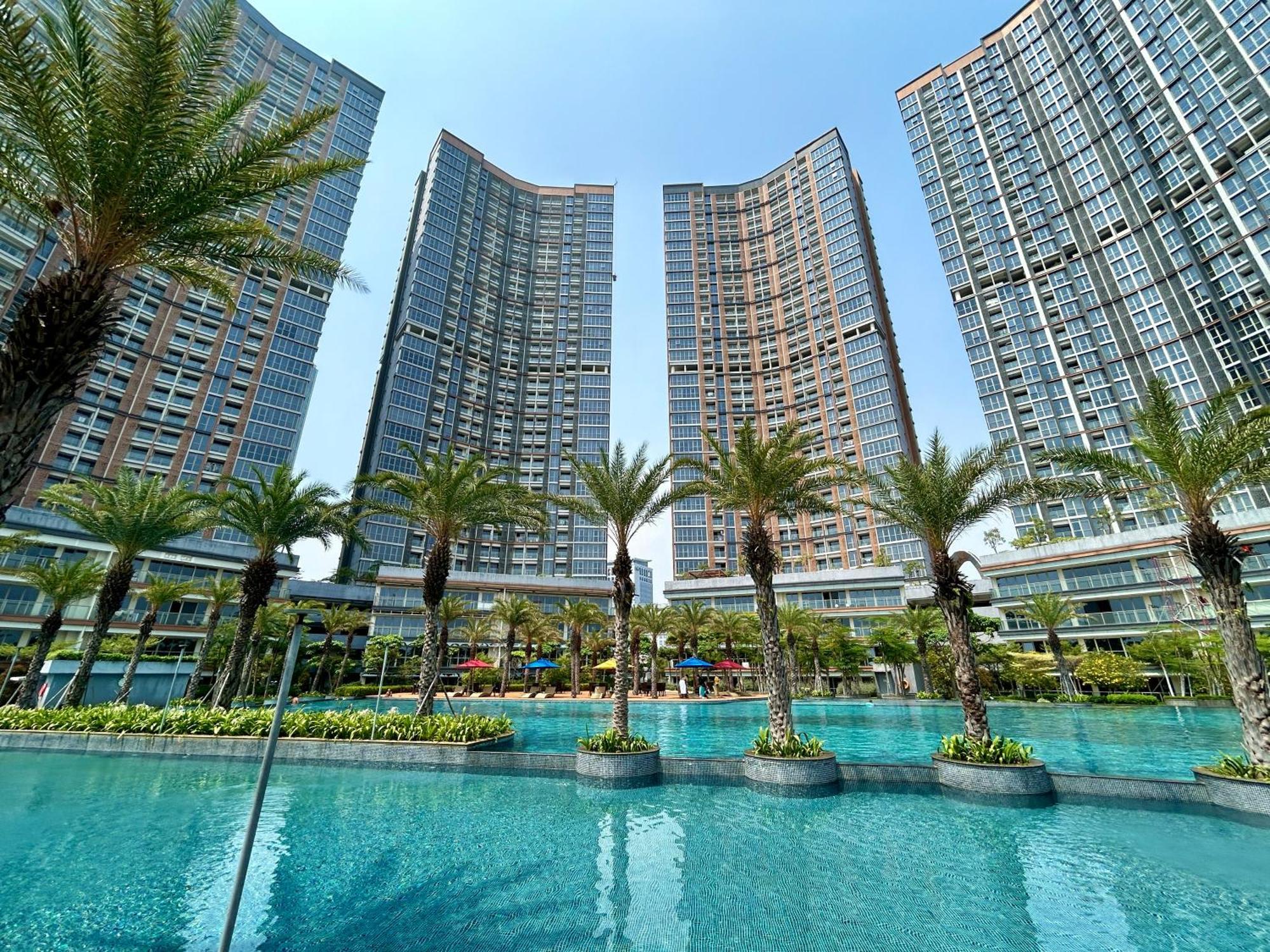 Gold Coast Pik Japandi Sunset Modern Living By With E